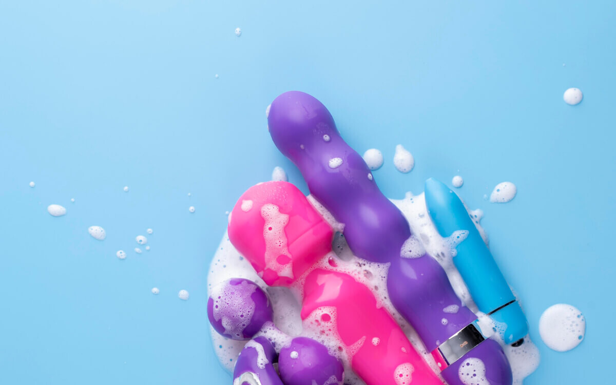 Καθαριστικό για Sex Toys (Toy Cleaner): Τι είναι και γιατί το χρειάζεστε