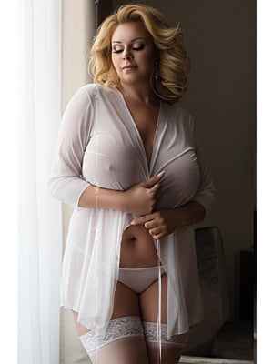 Pola  - White Babydoll