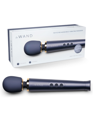 Le Wand Petite Rechargeable Vibrating Massager Navy