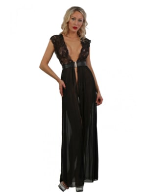 Long sleeveless negligee