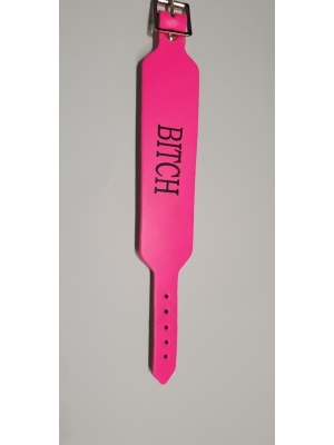  BITCH PRINT LEATHER WRISTBAND PINK