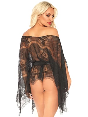 Lace kaften robe and thong