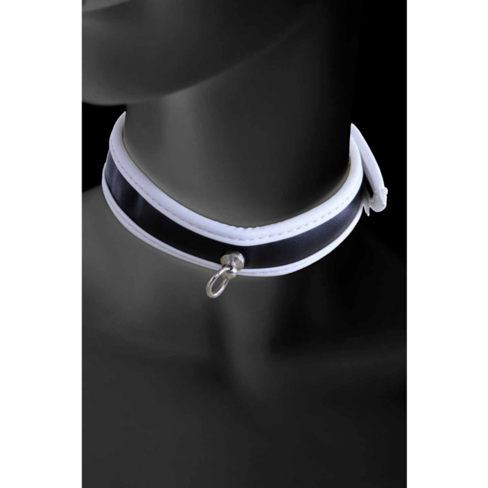 O-ring collar and snaps White