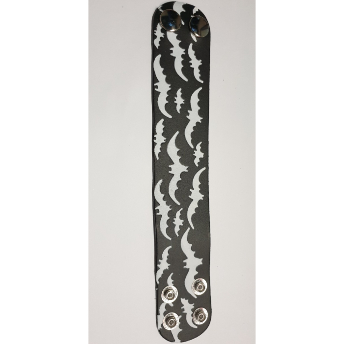HANDMADE BAT PRINT LEATHER WRISTBAND