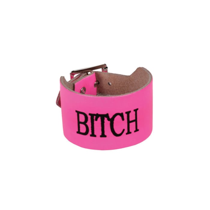 BITCH PRINT LEATHER WRISTBAND PINK