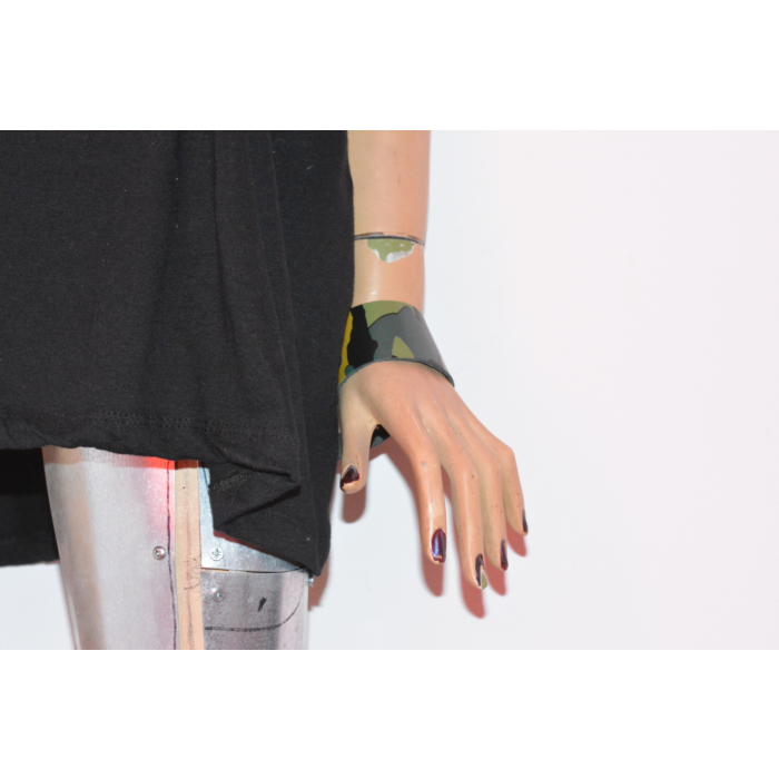 2 ROW PLAIN LEATHER WRISTBAND - GREEN CAMO
